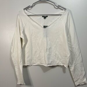 Wild Fable Cream V-Neck Long Sleeve Top
